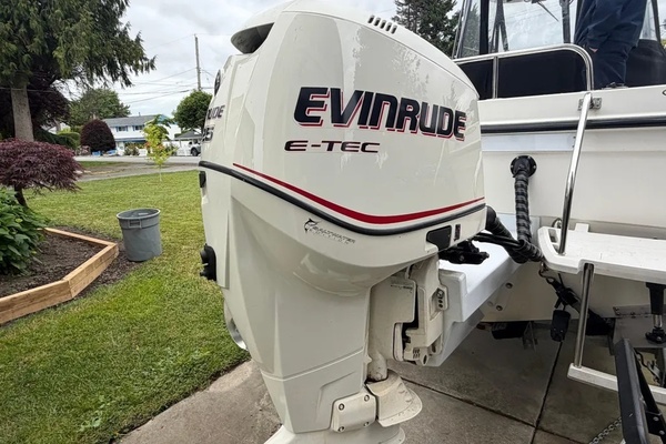 22ft Bayliner Yacht For Sale