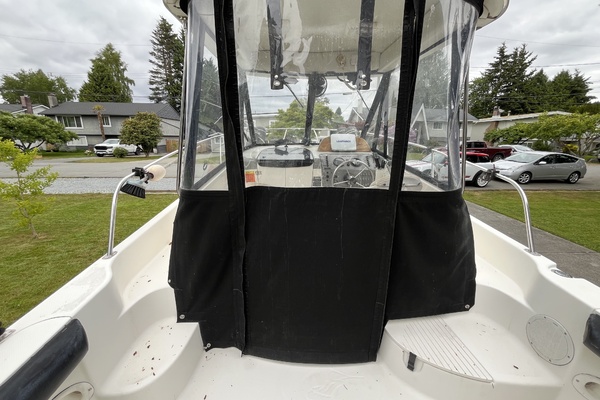 22ft Bayliner Yacht For Sale