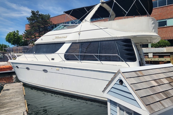 53-ft-Carver-1998-Voyager Pilothouse-Charlestwon Massachusetts United States yacht for sale
