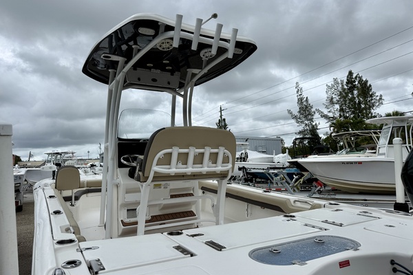 25ft Tidewater Yacht For Sale