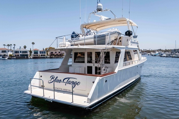 2005 Offshore Yachts 54