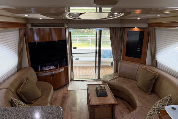 58ft Sea Ray Yacht For Sale
