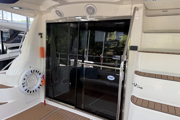 58ft Sea Ray Yacht For Sale