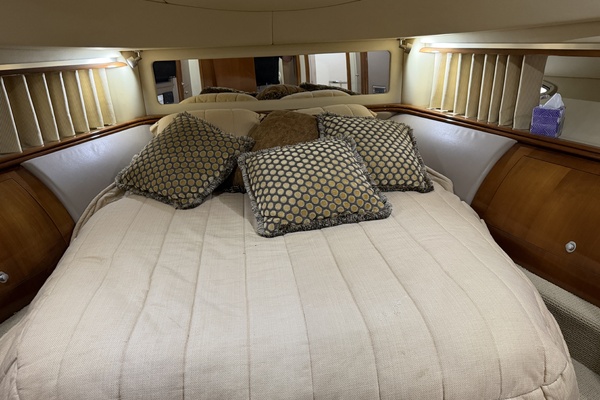 58ft Sea Ray Yacht For Sale