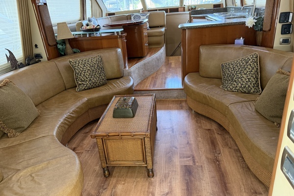 2005 Sea Ray 58