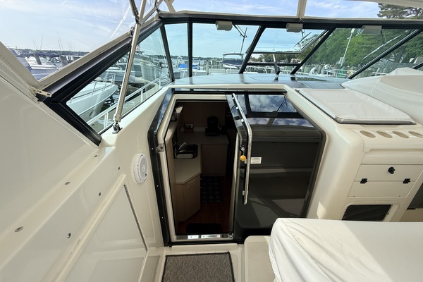 NAUTI NEST 40ft Tiara Yachts Yacht For Sale
