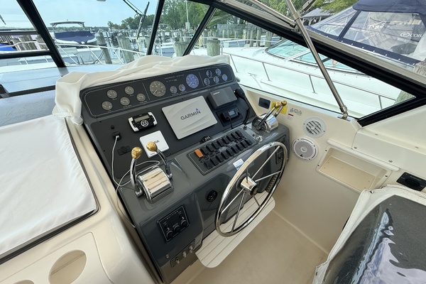 NAUTI NEST 40ft Tiara Yachts Yacht For Sale