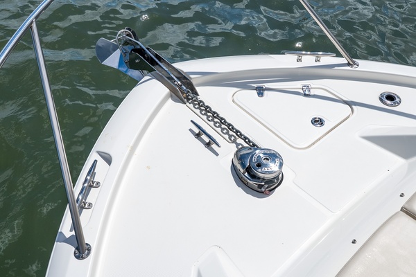 32ft Boston Whaler Yacht For Sale