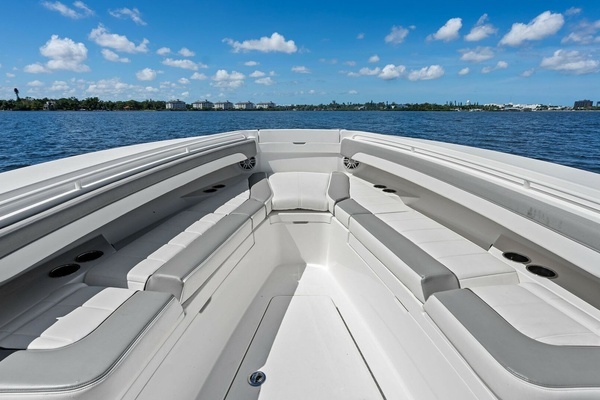 2022 Regulator 31