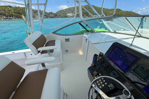 34ft Stamas Yacht For Sale