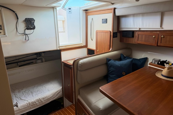 34ft Stamas Yacht For Sale