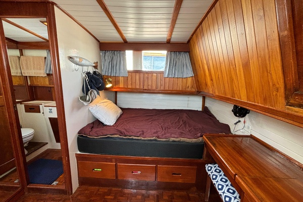 TRINITY 45ft Grand Banks Yacht For Sale