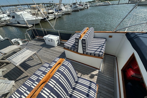 TRINITY 45ft Grand Banks Yacht For Sale