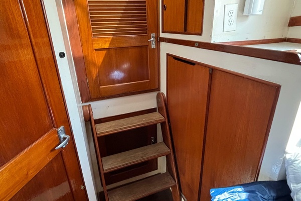TRINITY 45ft Grand Banks Yacht For Sale