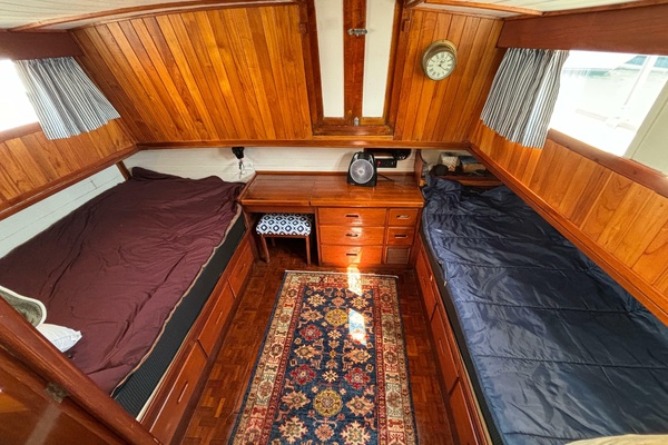 TRINITY 45ft Grand Banks Yacht For Sale