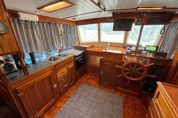 TRINITY 45ft Grand Banks Yacht For Sale