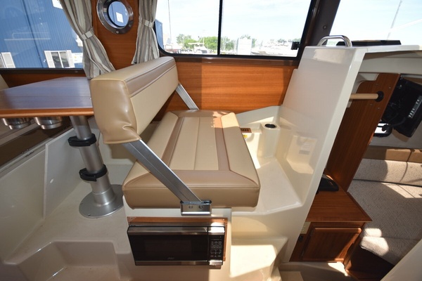 Tugging Along 25ft Ranger Tugs Yacht For Sale