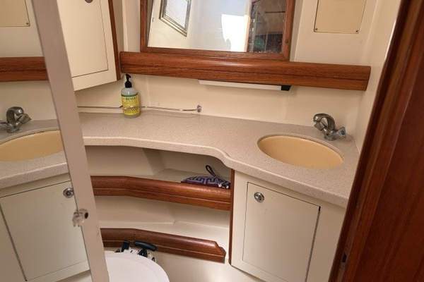 INNISFREE 46ft Hunter Yacht For Sale