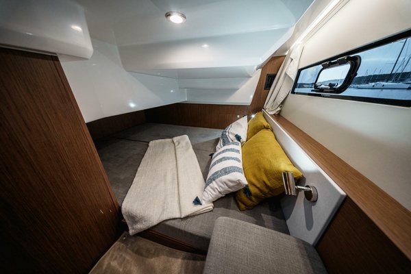On Order 27ft Beneteau Yacht For Sale