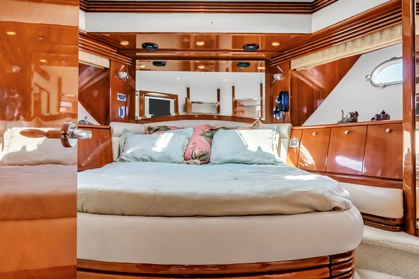 IMPRESA 65ft Marquis Yacht For Sale