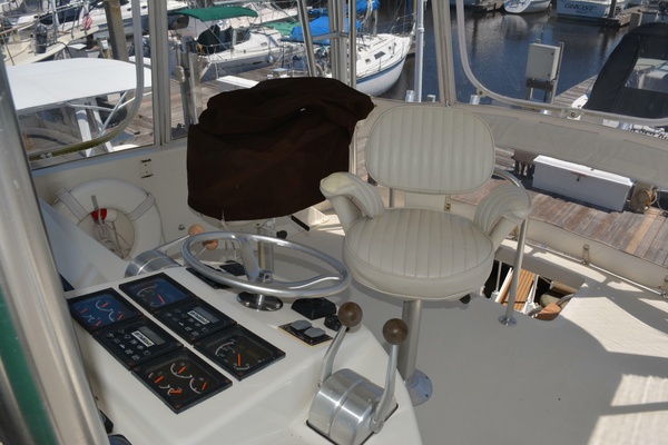Sweet Cheeks 6 56ft Ocean Yacht For Sale
