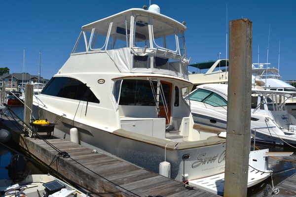 Sweet Cheeks 6 56ft Ocean Yacht For Sale