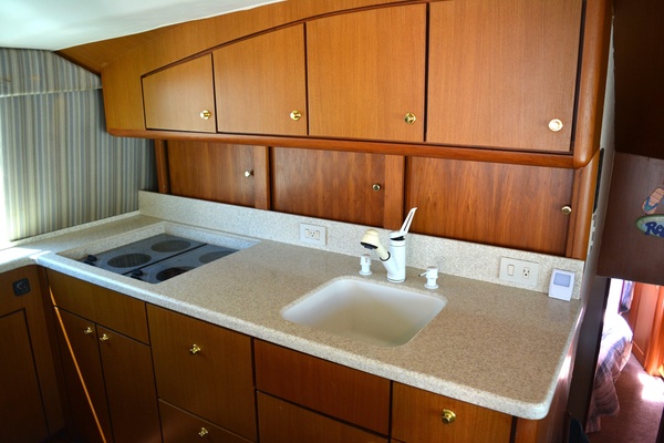 Sweet Cheeks 6 56ft Ocean Yacht For Sale