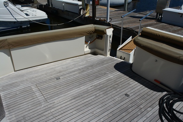 2000 Ocean 56