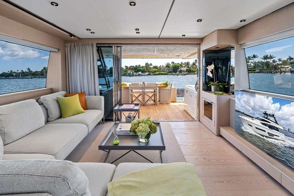 ALVEARE 78ft Ferretti Yachts Yacht For Sale