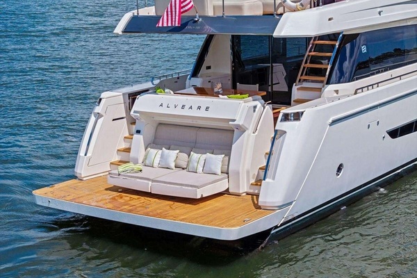 ALVEARE 78ft Ferretti Yachts Yacht For Sale