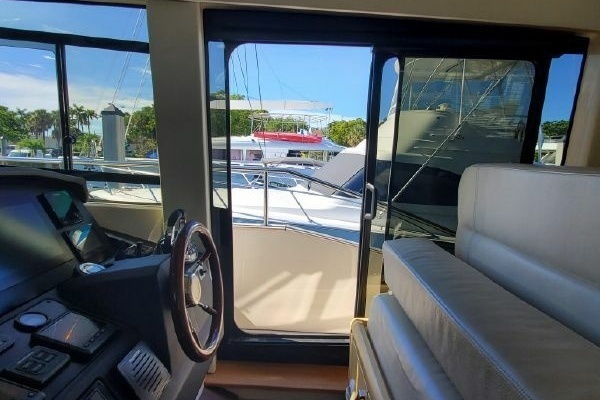 2019 Greenline 48