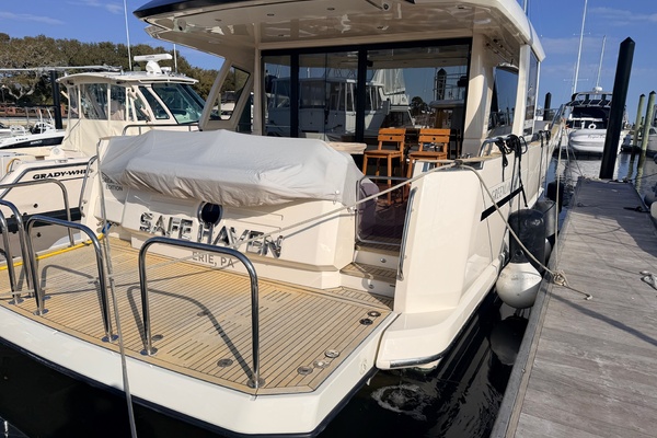 Safe Haven 48ft Greenline Yacht For Sale
