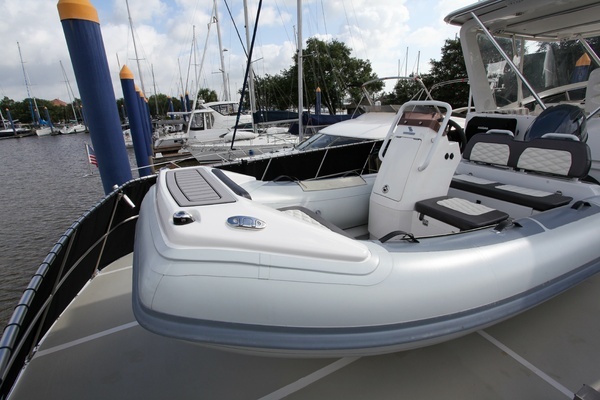 2002 DeFever 53