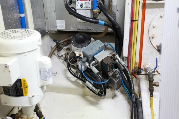 2002 DeFever 53