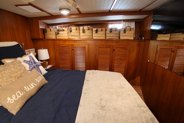 2002 DeFever 53