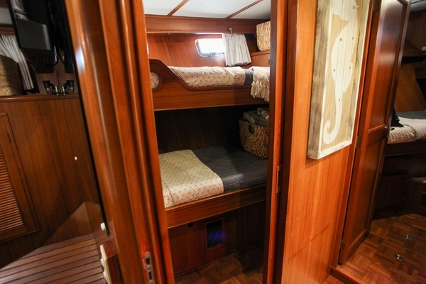 2002 DeFever 53