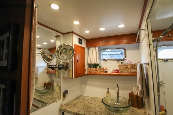 2002 DeFever 53