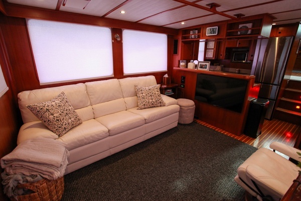 2002 DeFever 53