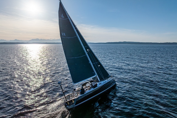 Black Griffon 41ft J Boats Yacht For Sale