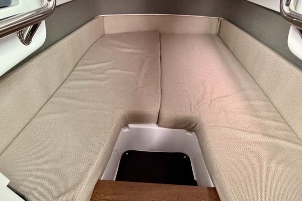 37ft Axopar Yacht For Sale