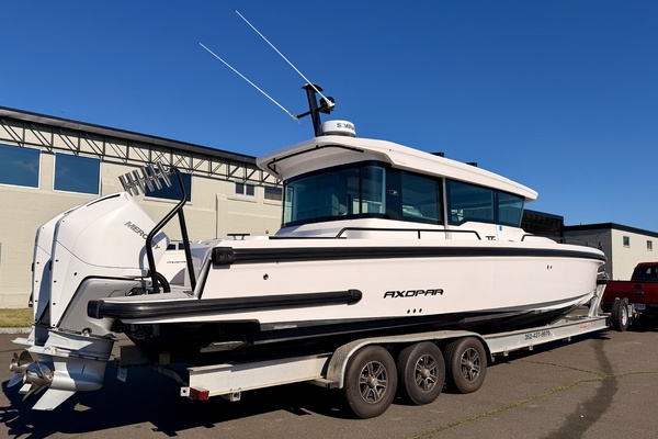 37ft Axopar Yacht For Sale