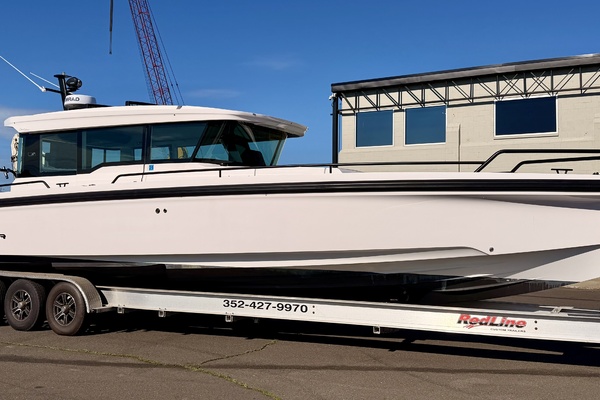 37ft Axopar Yacht For Sale