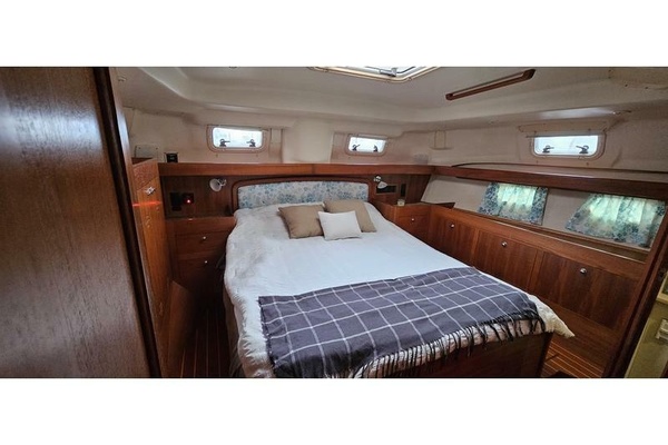 Aft Cabin
