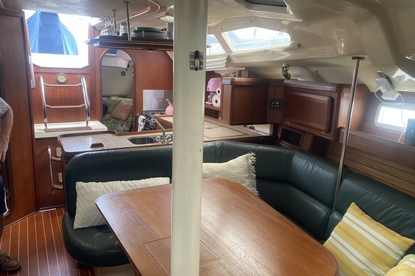 40ft Hunter Yacht For Sale