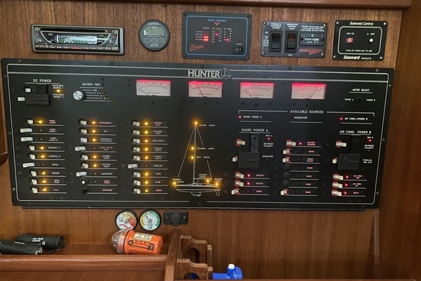 40ft Hunter Yacht For Sale