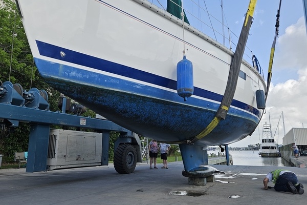 40ft Hunter Yacht For Sale