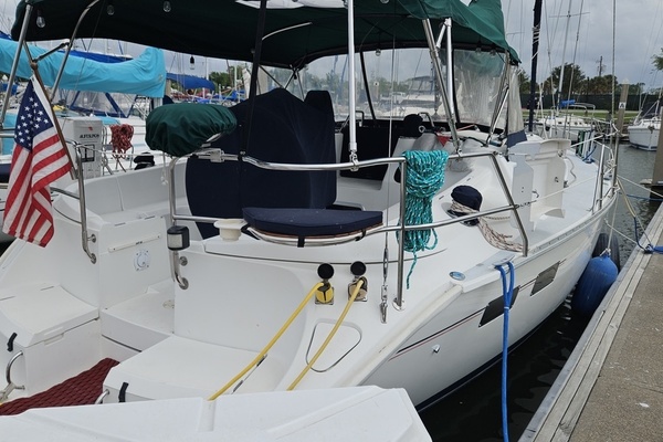 40ft Hunter Yacht For Sale