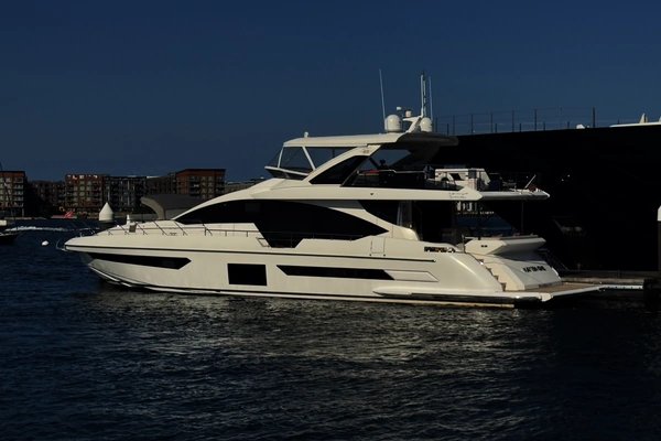 Azimut Yachts - GRANDE 25M