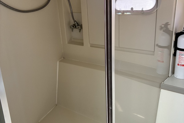 Feelin  Knotty 37ft Carver Yacht For Sale