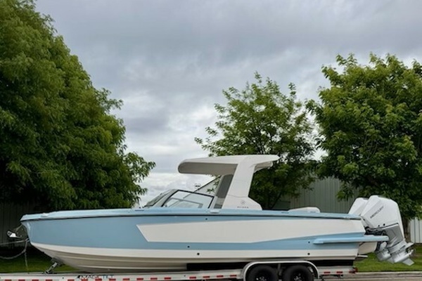 28ft Aviara Yacht For Sale